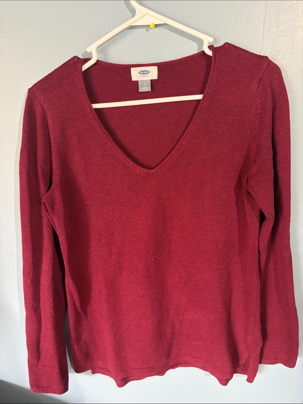 croft & barrow Deep Red V-Neck Long Sleeve Sweater